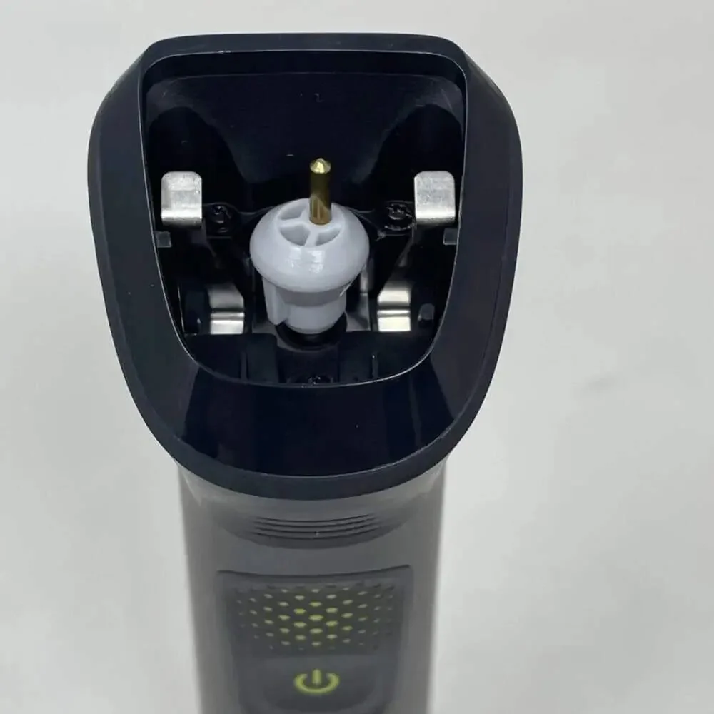 Philips Norelco Multigroom 7000 All-in-One Trimmer 24 Tools Wet Dry Groomer